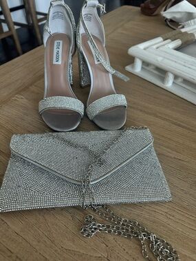 Steve Madden Silver Crystal Embellished Heels with Matching Clutch